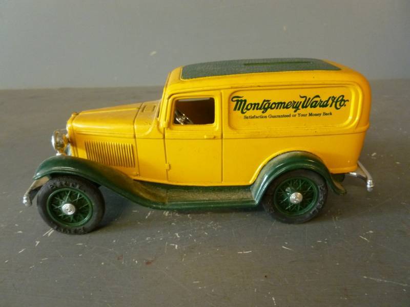 Ertl Truck Coin Bank