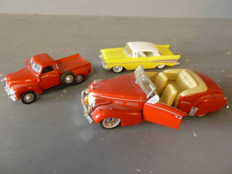 Die Cast Metal Cars