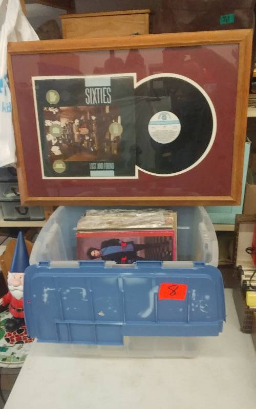 lot 8 image: Tote Bin With Record Albums