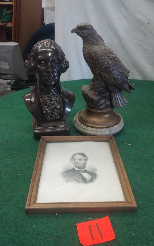 lot 11 image: Framed Abe Lincoln, Eagle & George Washington Ceramics