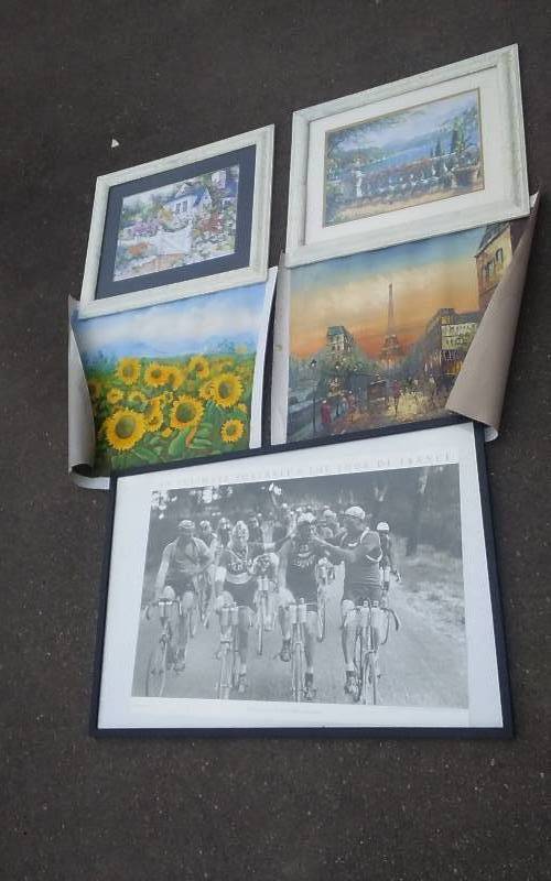 lot 38 image: 2-Framed Prints, 2-Original Painting On Canvas, Tour De France Framed Poster