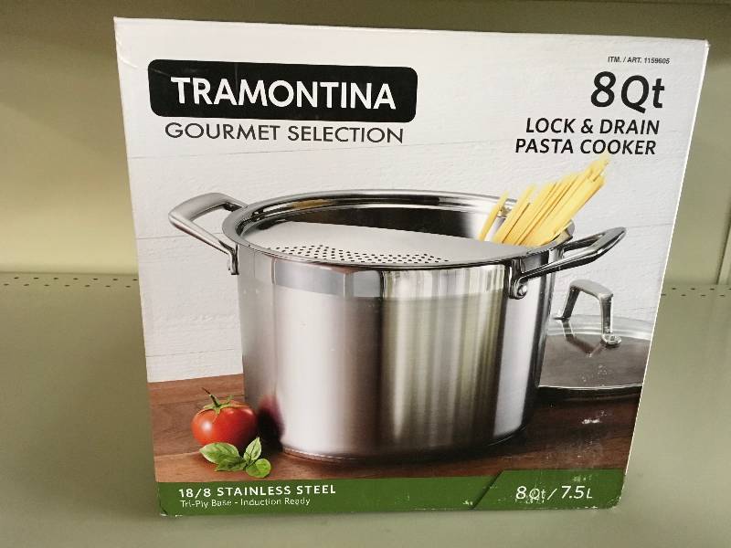 TRAMONTINA 8QT SS LOCK & DRAIN PASTA COOKER, RETAIL $29.99