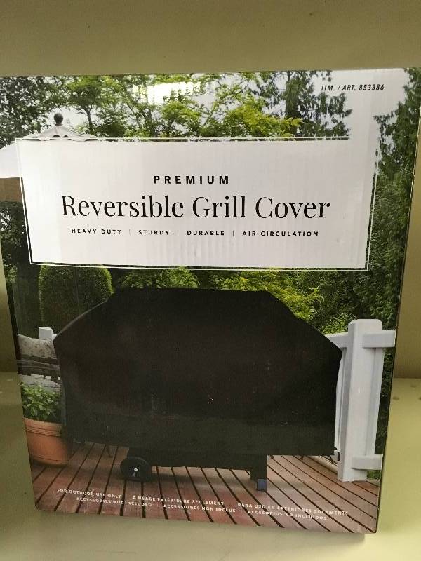 REVERSIBLE GRILL COVER, RETAIL $29.99