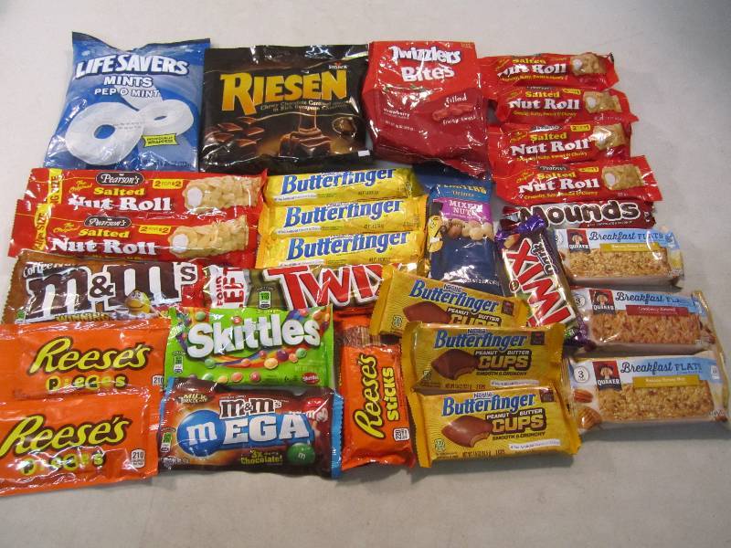 Lot of Misc Candy See Photos Best b...
