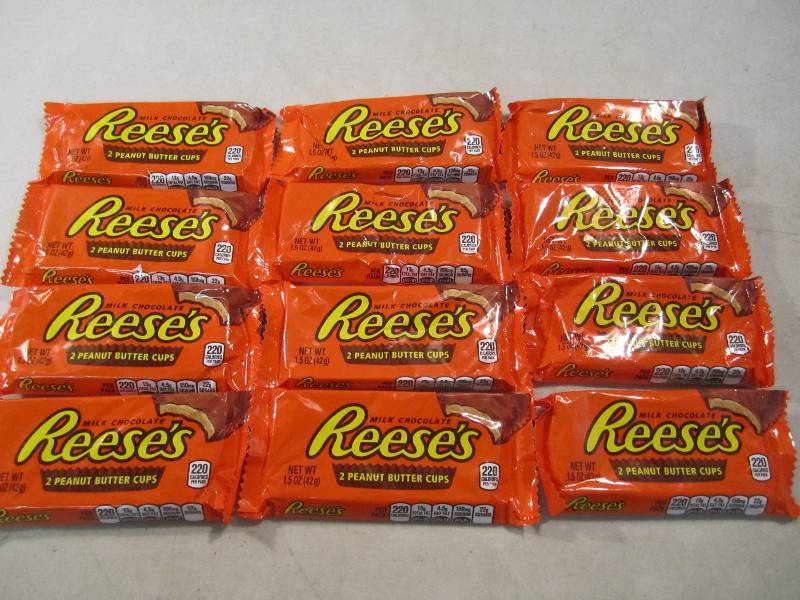Lot of 12 Reeses Peanut Butter Cups...