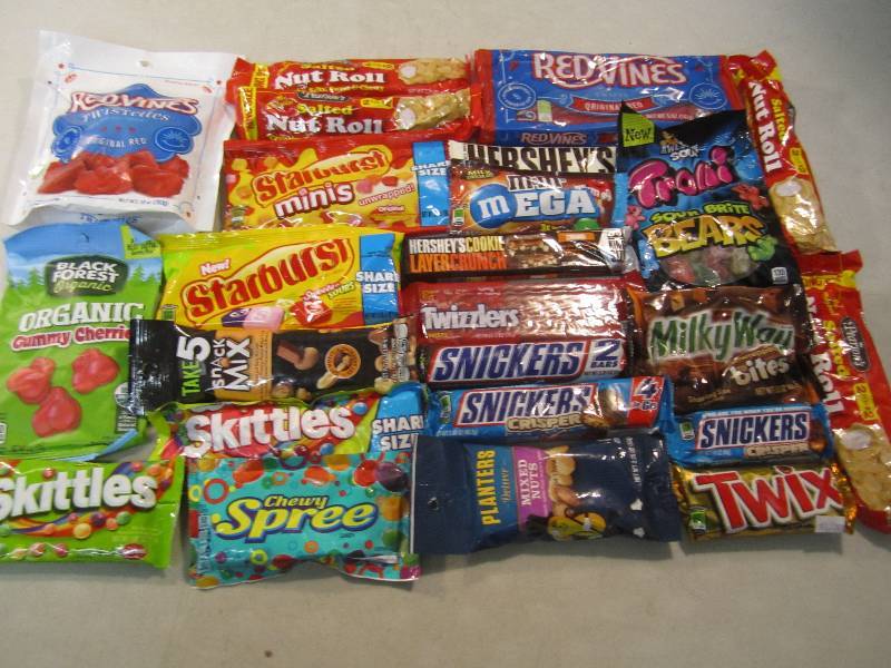 Lot of Misc Candy See Photos Best b...