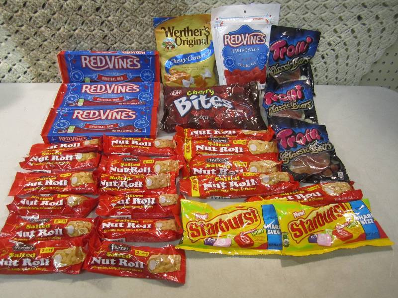 Lot of Misc Candy See Photos Best b...