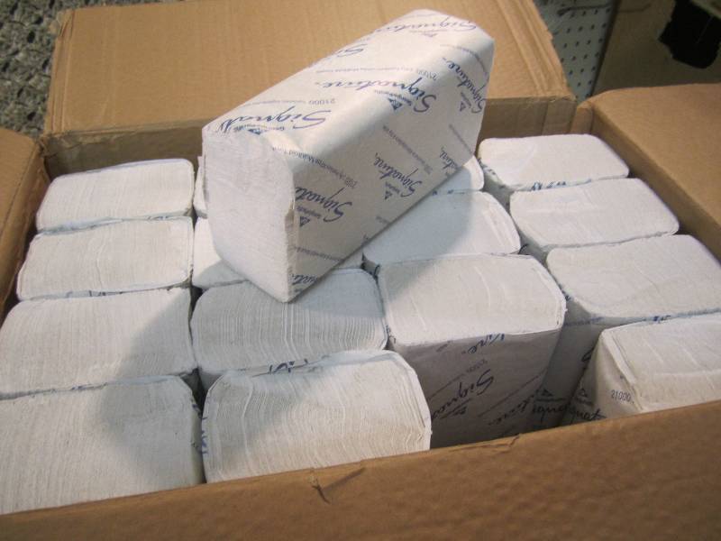 Case of 2000 2-Ply Premium White Mu...