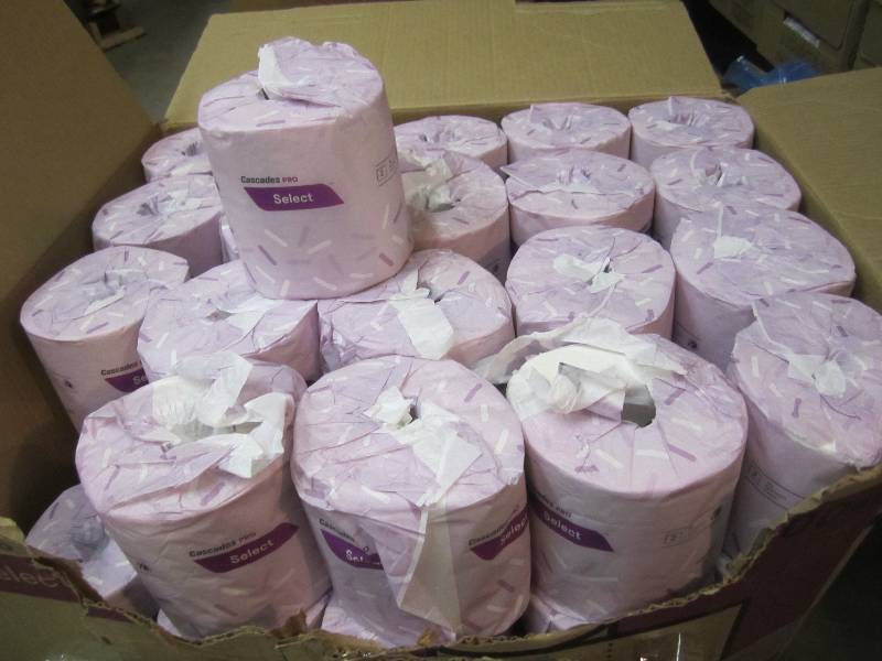 Case of 80 Standard Rolls Bath Tiss...