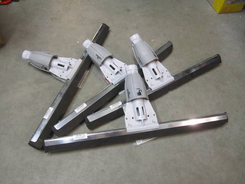 Lot of 4 Unger 22 SmartFit WaterWa...