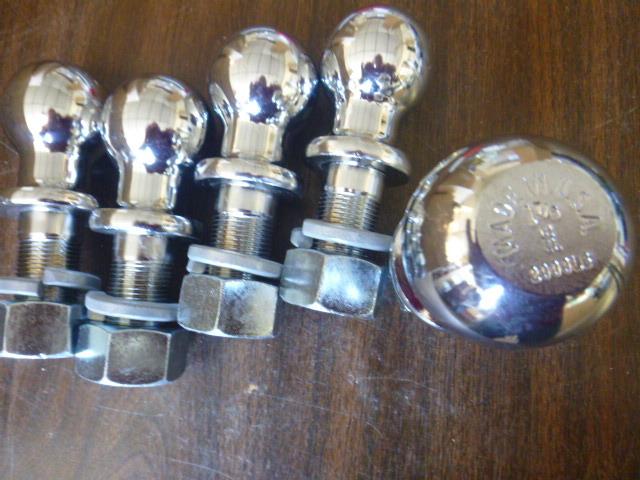 5 Trailer Balls
