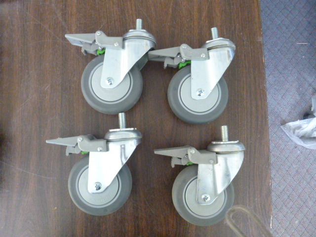 4 Rhombus 4 Casters