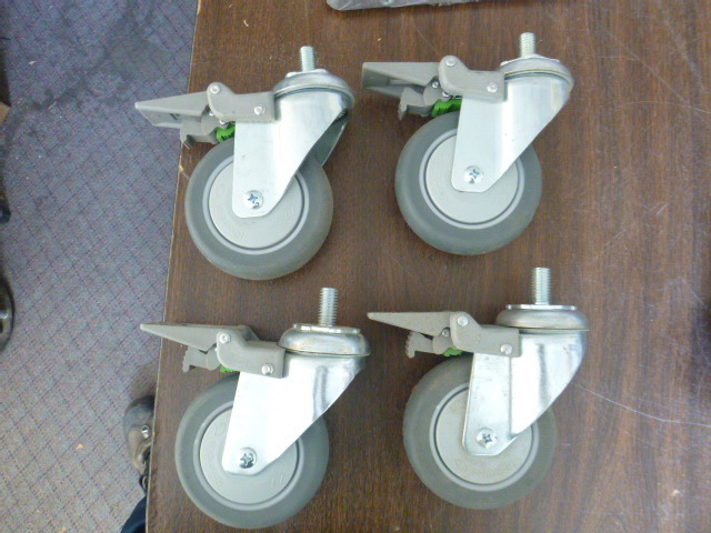 4 Rhombus 4 Casters