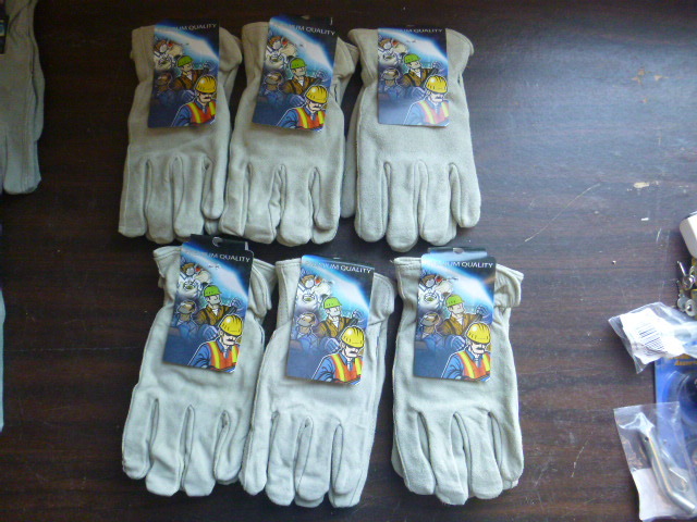 6 Pair of Leather Work Gloves