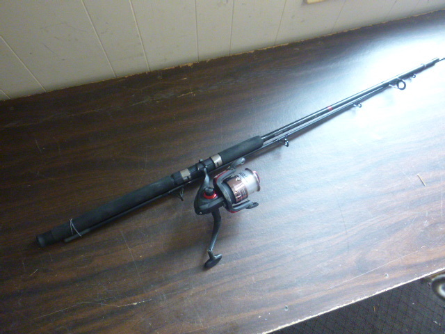 R2F 8 Spinning Rod and Reel Combo