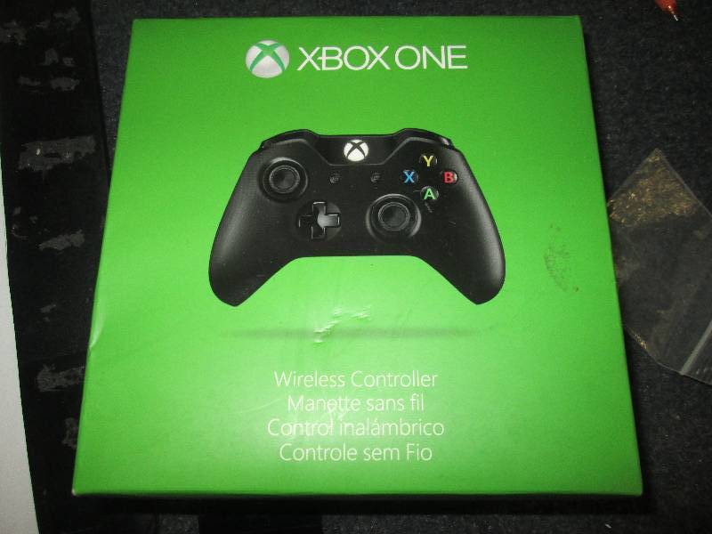 lot 77 image: Xbox one controller...