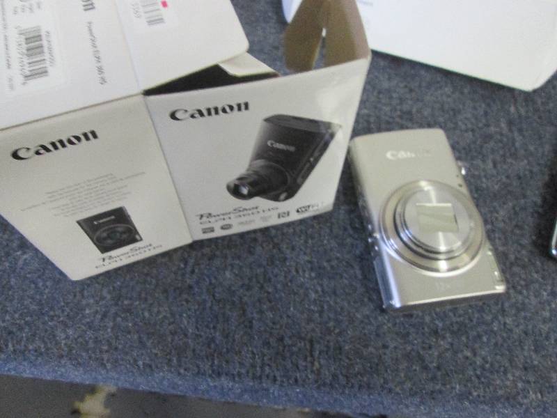 lot 138 image: canon powershot lens stuck untested...