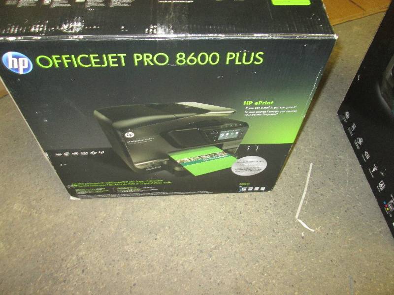 lot 172 image: hp officejet 8600 powers on...