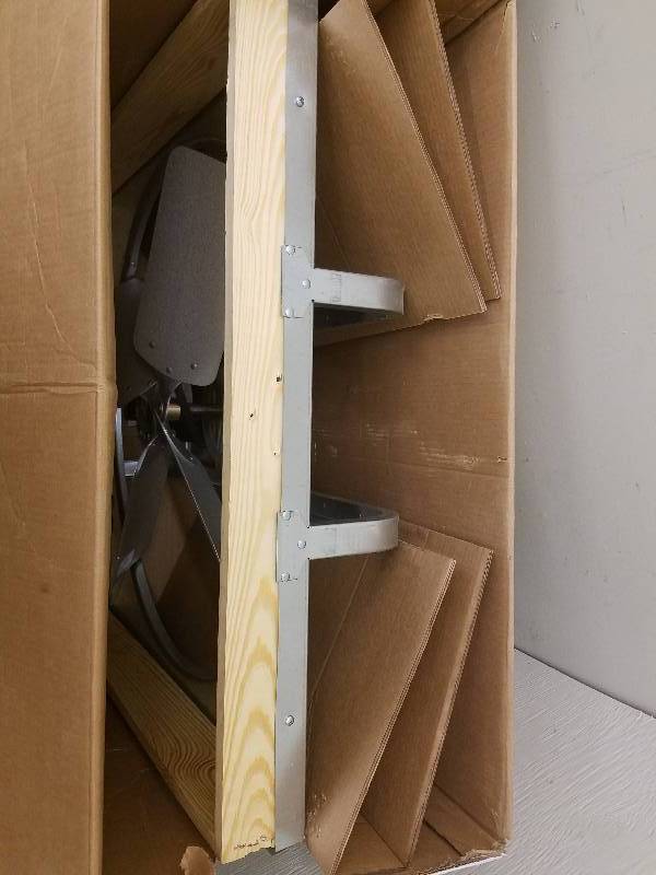 lot 91 image: 6000 CFM 30 in. Belt Drive Deluxe Whole House Fan with Shutter