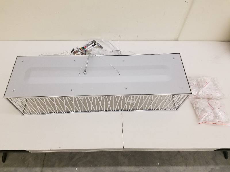 lot 118 image: 7-Light Chrome with Woven Laser Cut Crystal Shade Rectangular Pendant