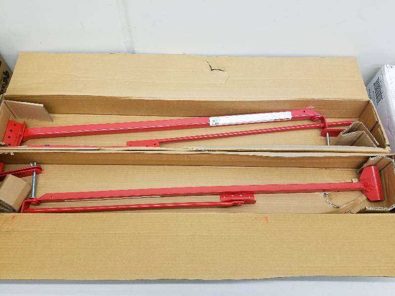 lot 123 image: Pump Jack, Pump Brace, Steel side wall carpenters staging bracket