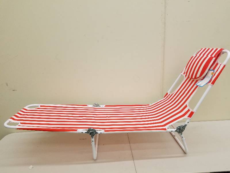 lot 129 image: Beach lounger