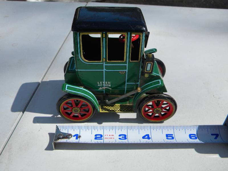 Tin Litho Car