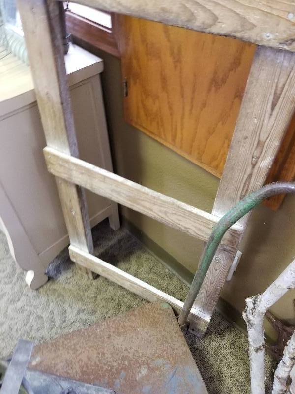Barn Ladder