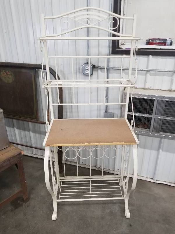 Bakers RackWine Rack