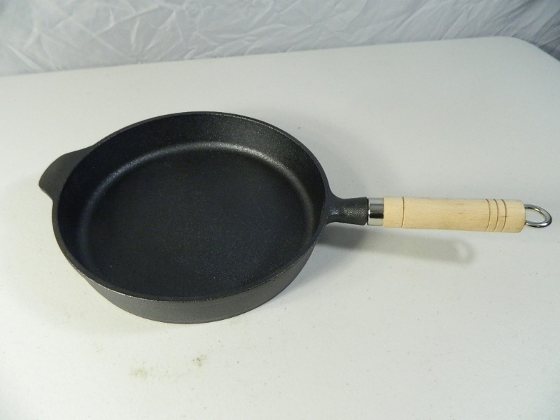 New Cast Iron Pan
