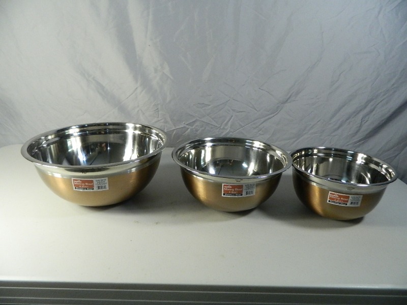 New 3 Pc Nesting Mixing Bowl Set