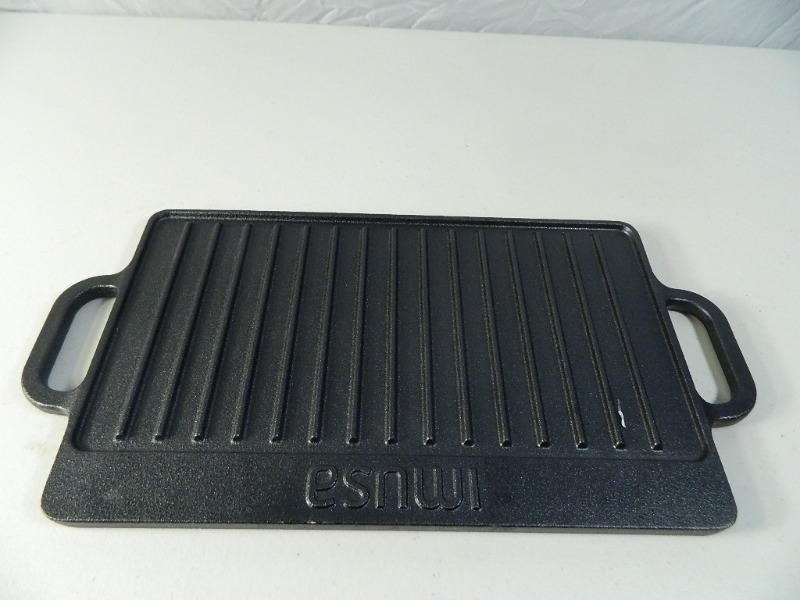 New Cast Iron Reversible Skillet