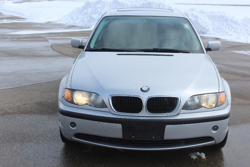 2003 BMW 3 Series 325xi - AWD -