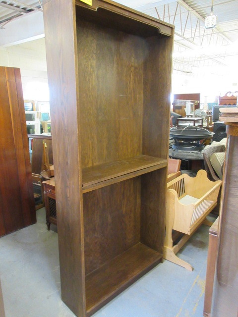 SOLID OAK BOOK SHELF