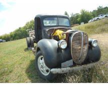 lot 1 image: 1937 Ford Truck