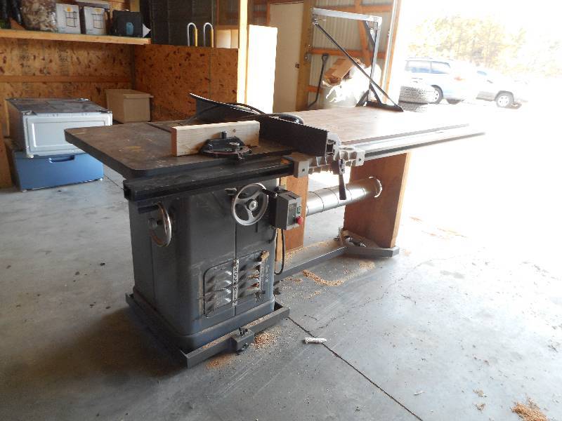 lot 6 image: Rockwell Table Saw