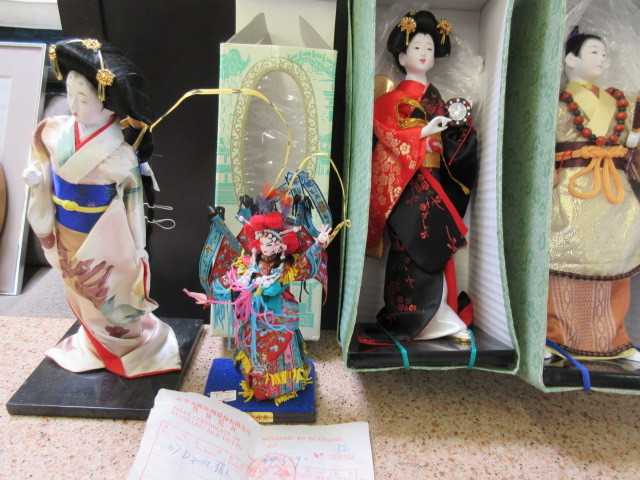 lot 503 image: BRAND NEW ASIAN DOLLS