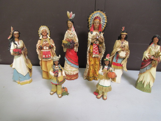 lot 531 image: NATIVE AMERICAN THEMED STATUES