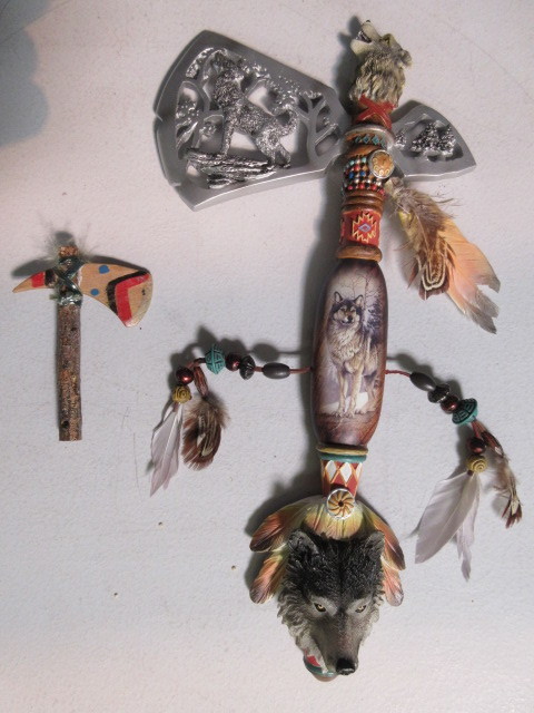 lot 537 image: SIGN OF THE WOLF BY AL AGNEWBRADFORD EXCHANGE