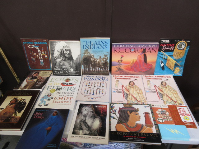 lot 557 image: NATIVE AMERICAN THEMED BOOKS