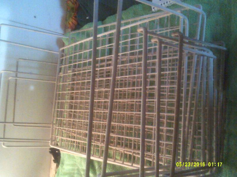 5 WIRE CARRY RACKS