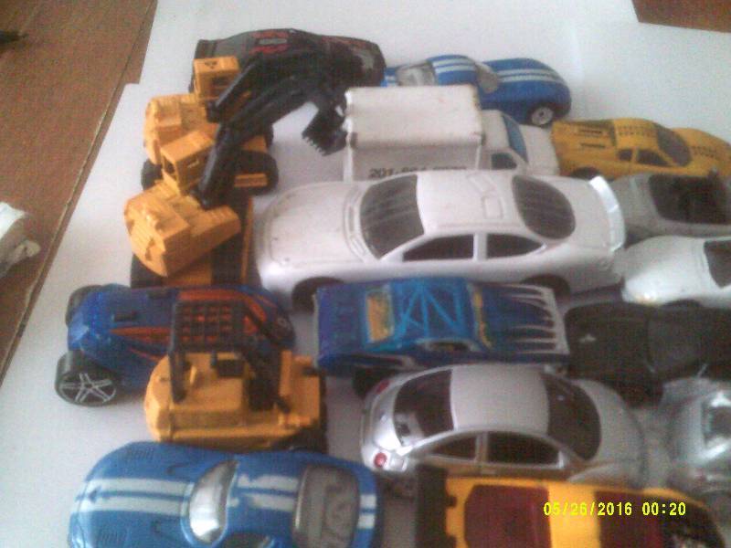 COLLECTIBLE CARS
