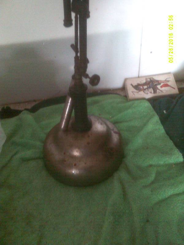 ANTIQUE PARLOR LAMP