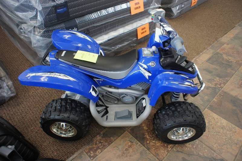lot 20 image: FULLY ASSEMBLED 12 volt yamaha quad ride on powerwheel