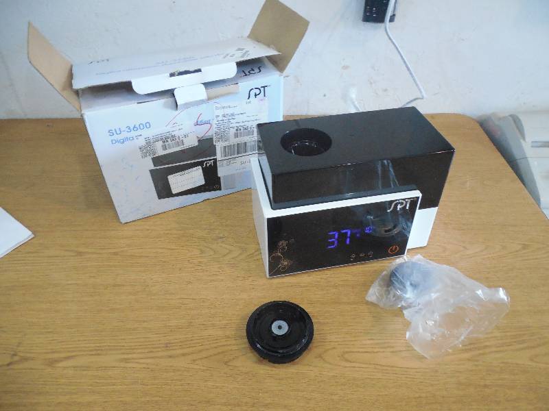 lot 113 image: SPT Hygrostat Sensor Humidifier