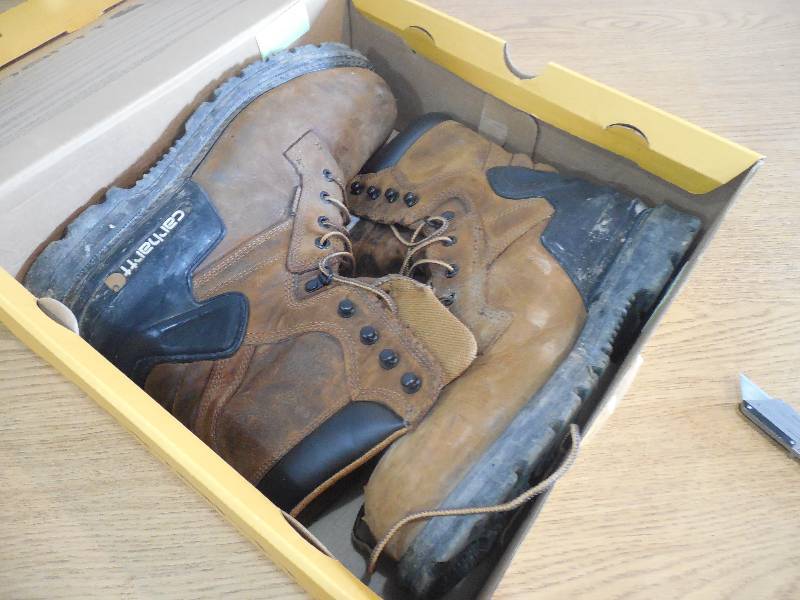 lot 123 image: Carhartt Mens 8 Safety Toe Work Boot - Wide SIZE 11