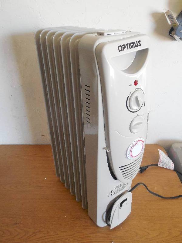lot 149 image: Optimus Oil-Filled Radiator Heater