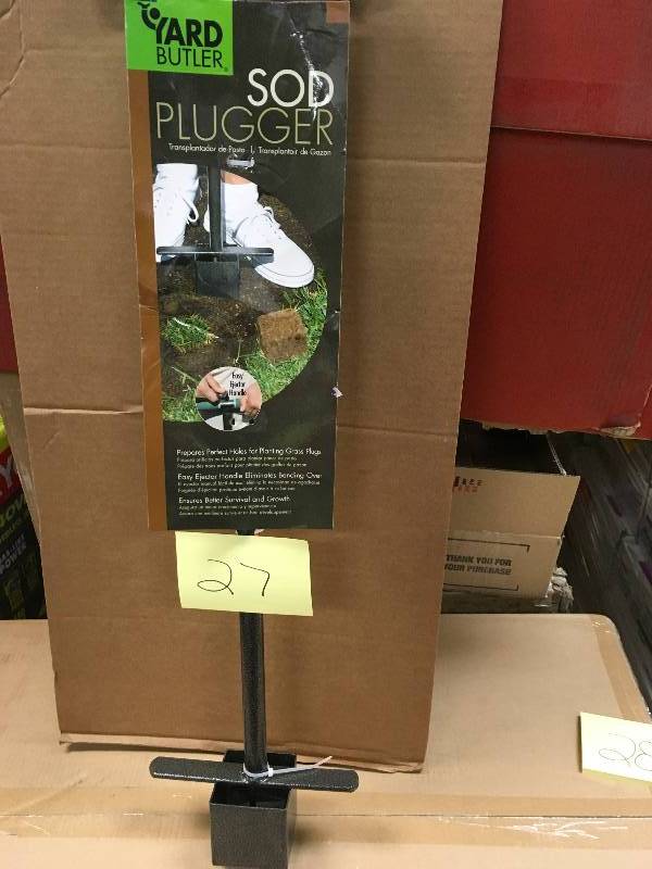 Lewis Tools Yard Butler Sod Plugger new