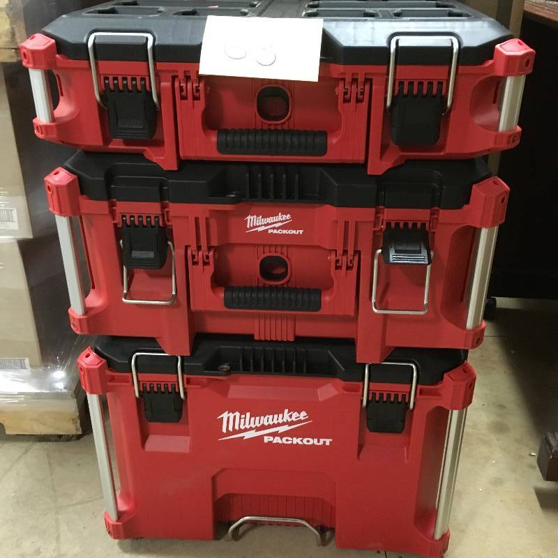 Milwaukee 22 in. Packout Modular Tool Box Storage System  New