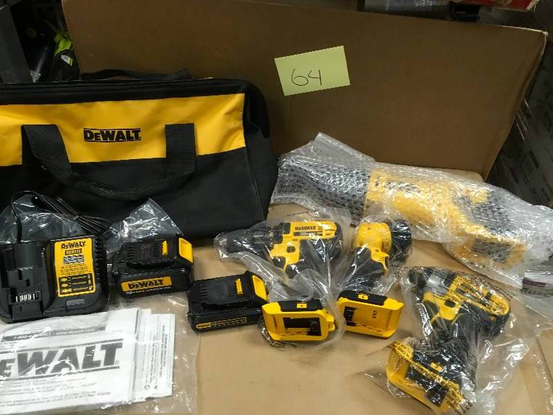 DeWalt 20V Max Lithium-ion Cordless Combo Kit ( 4 Tool)  Open Box not used